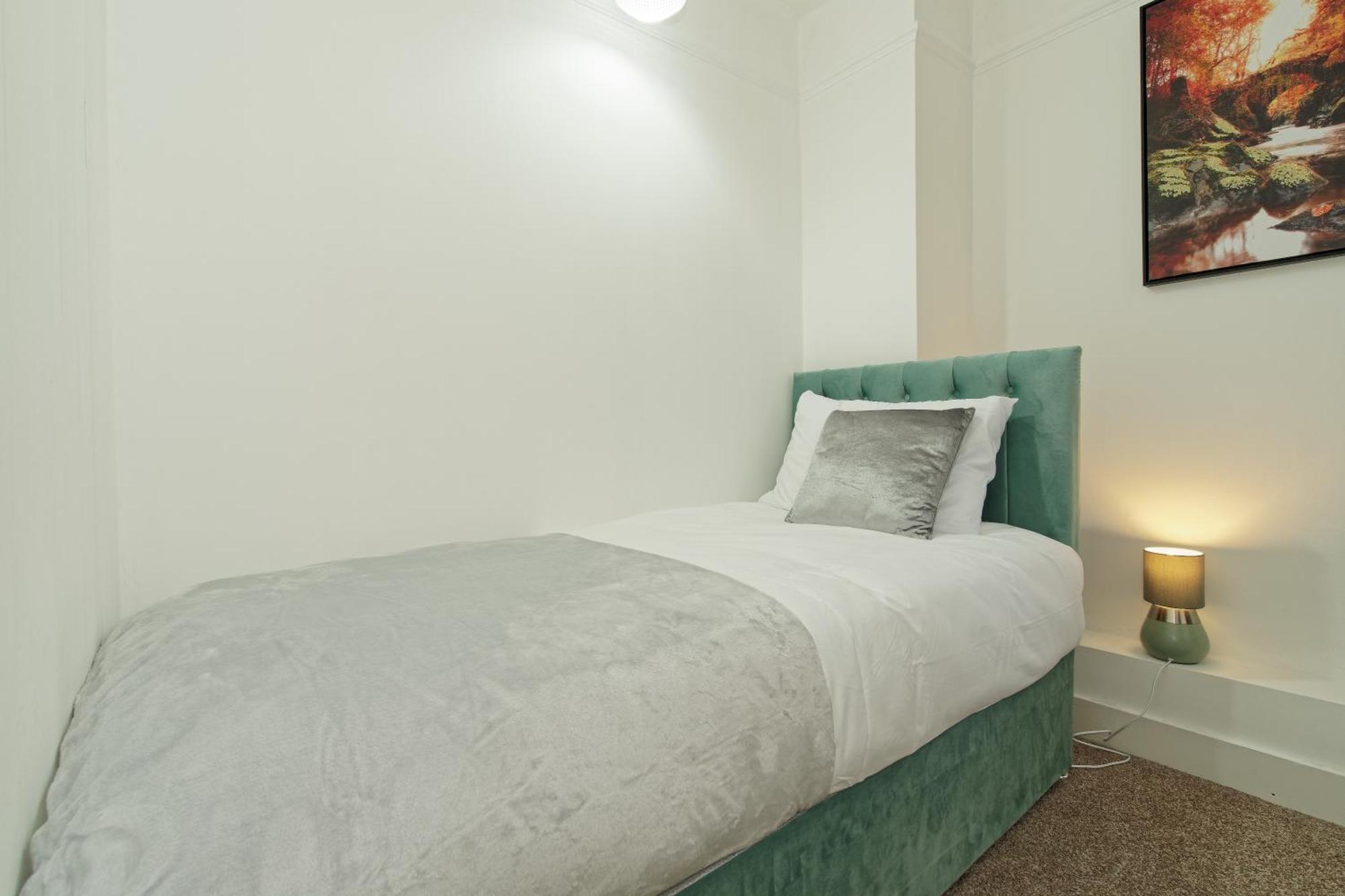 Lovely Luxury 3 Bed House Διαμέρισμα Τσάταμ Εξωτερικό φωτογραφία